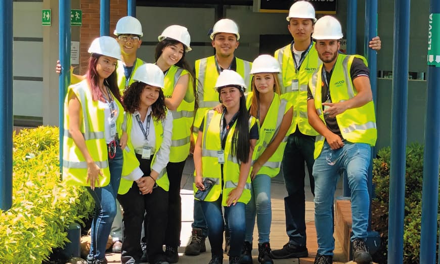 Estudiantes de Ingeniería Industrial